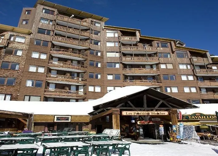 Aparthotel Pierre & Les Fontaines Blanches